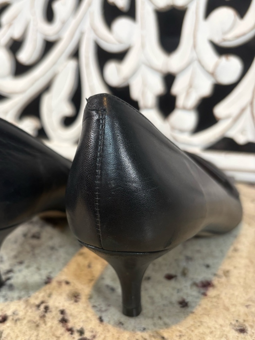 Aldo Womens Black Leather Pointed Fringe Kitten Heels Size 6.5 - Picture 13 of 15
